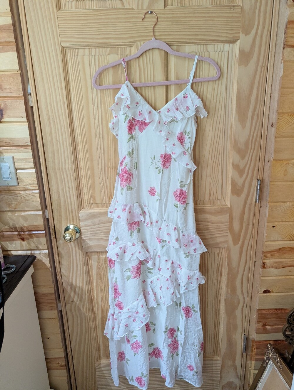 Jessica Simpson Women's S White Floral Ruffle Maxi Dress with Roses BEAUTIFUL!